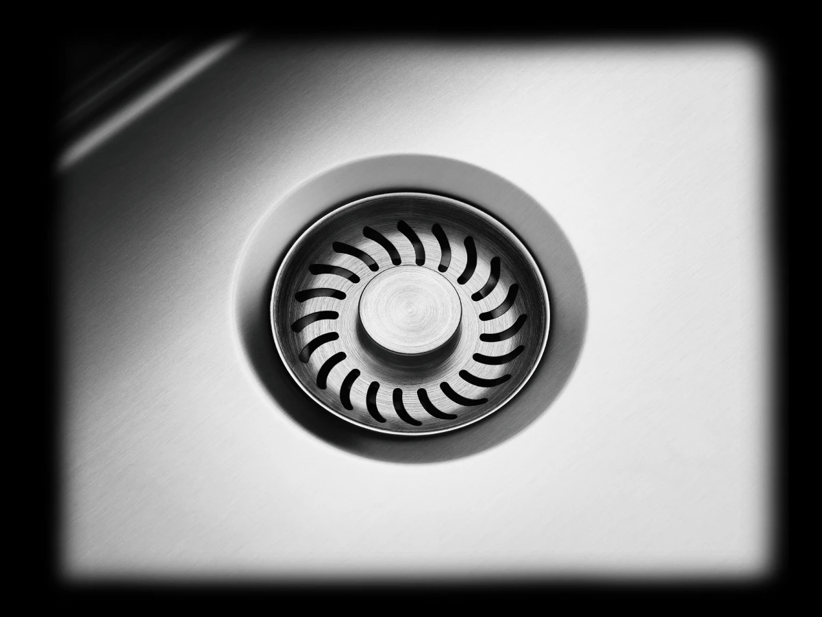 Poseben poglobljen odtok